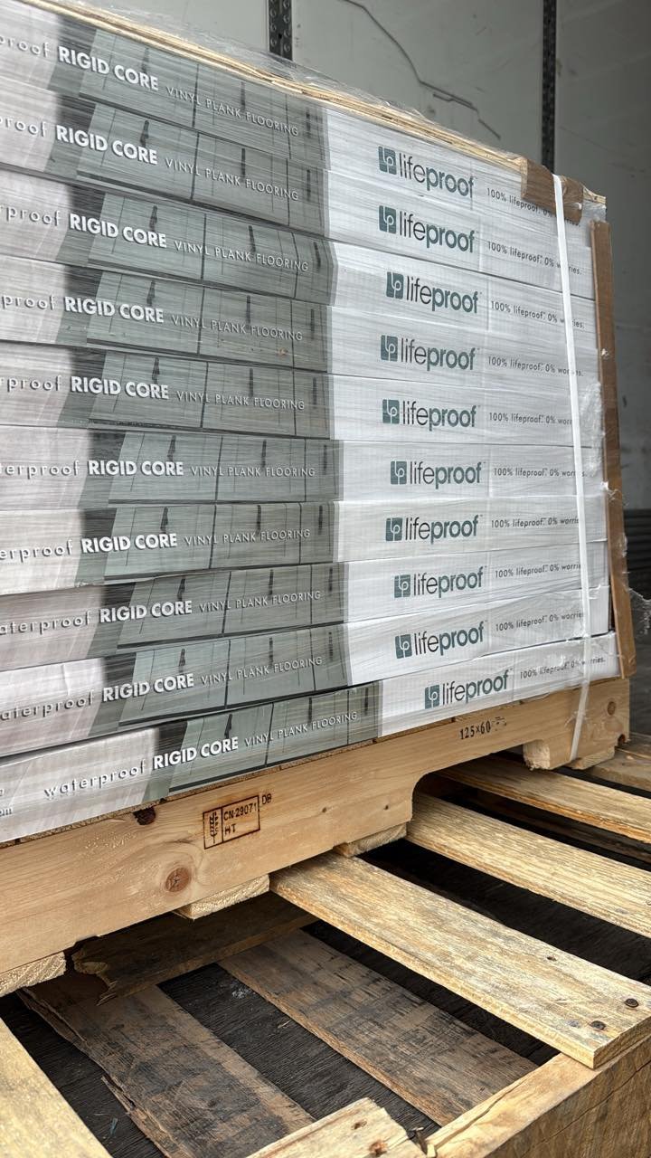 Home Depot Flooring Pallets - Image 6