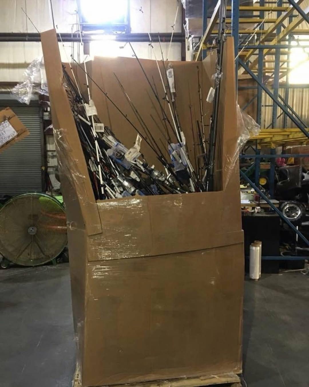 Fishing Equipment Pallet – 200 Pieces Rods, Reels & Tackle Wholesale - Image 2