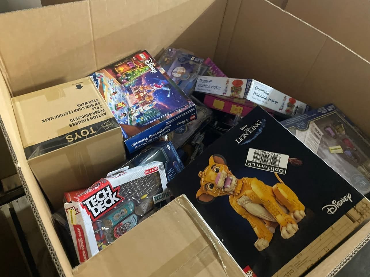 Premium Toys Liquidation 500 Pieces Per Pallet - Image 11