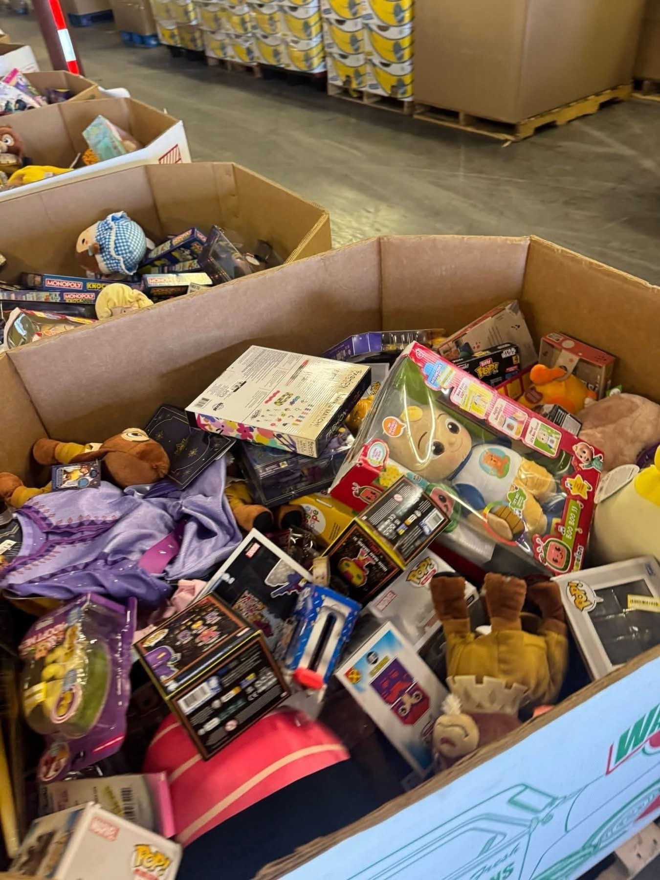Premium Toys Liquidation 500 Pieces Per Pallet - Image 6