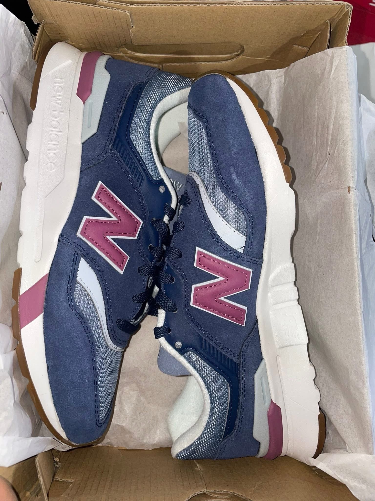 Mixed Sneakers Pallet | 200 Pairs Wholesale Athletic Shoes Bulk Deals - Image 7