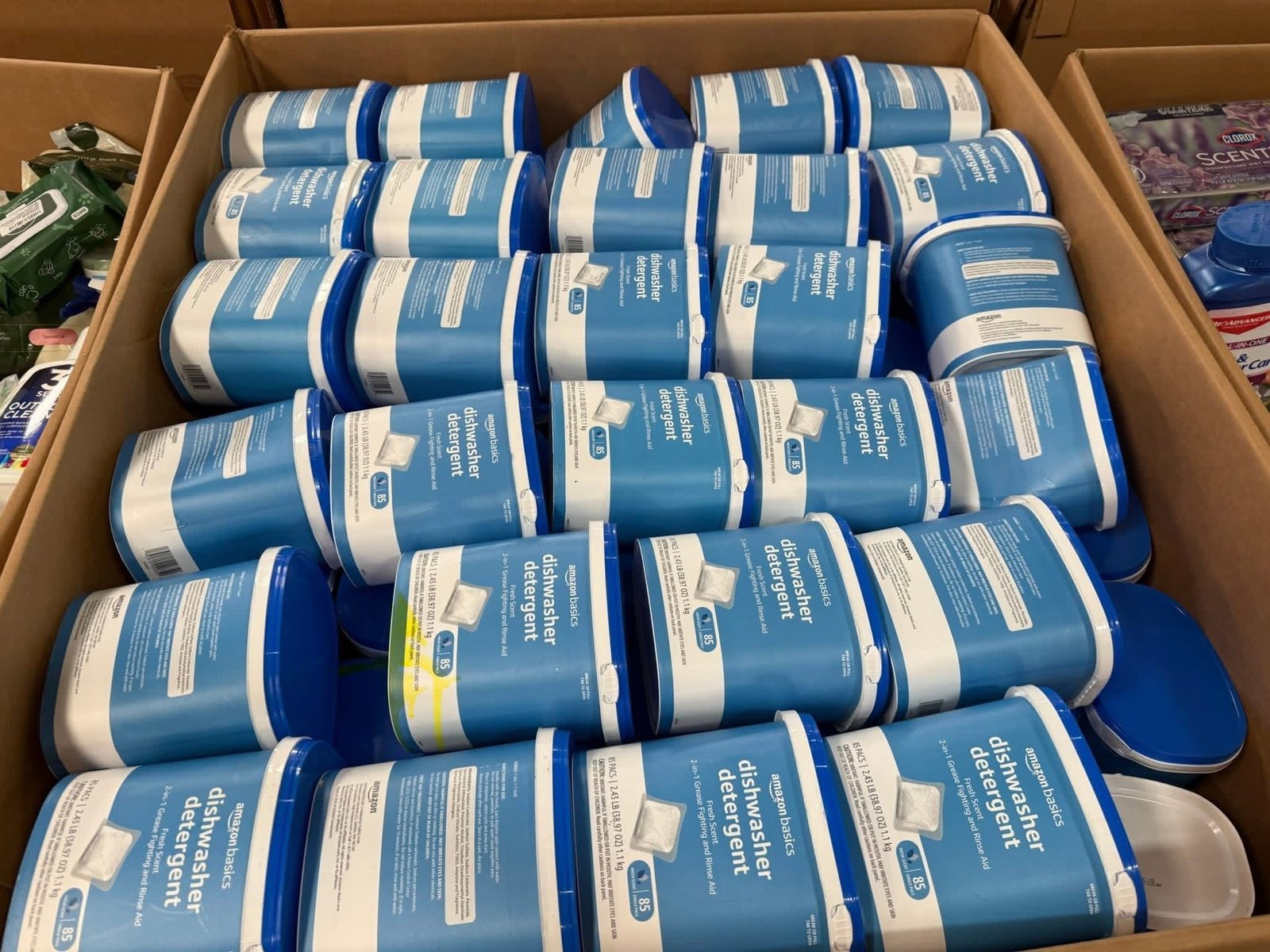 Cleaning Chemical Pallet – 500+ Units Bulk Household Cleaning Supplies Wholesale - Image 13