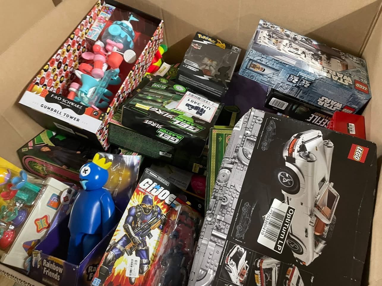 Premium Toys Liquidation 500 Pieces Per Pallet - Image 25
