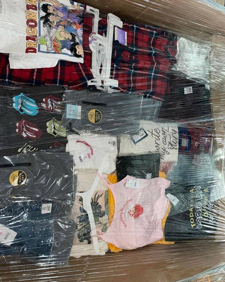 Clothing & Apparel Pallets - Image 10