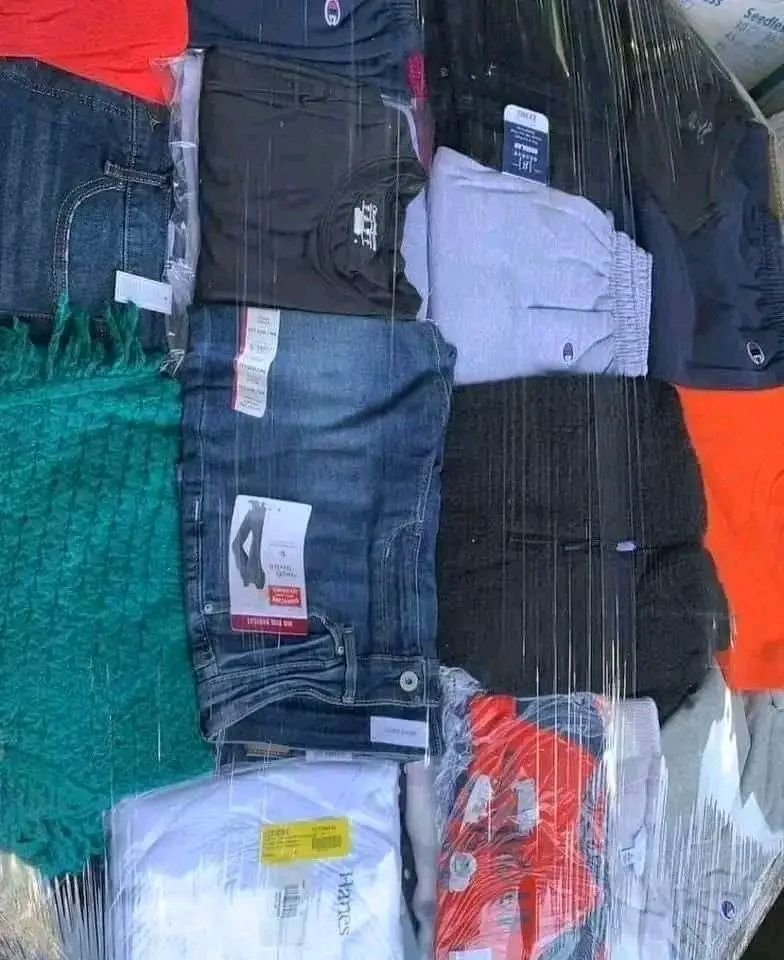 Clothing & Apparel Pallets - Image 4
